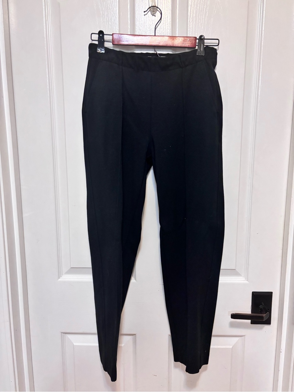 Everlane stretchy, comfortable pants size small excellent condition
